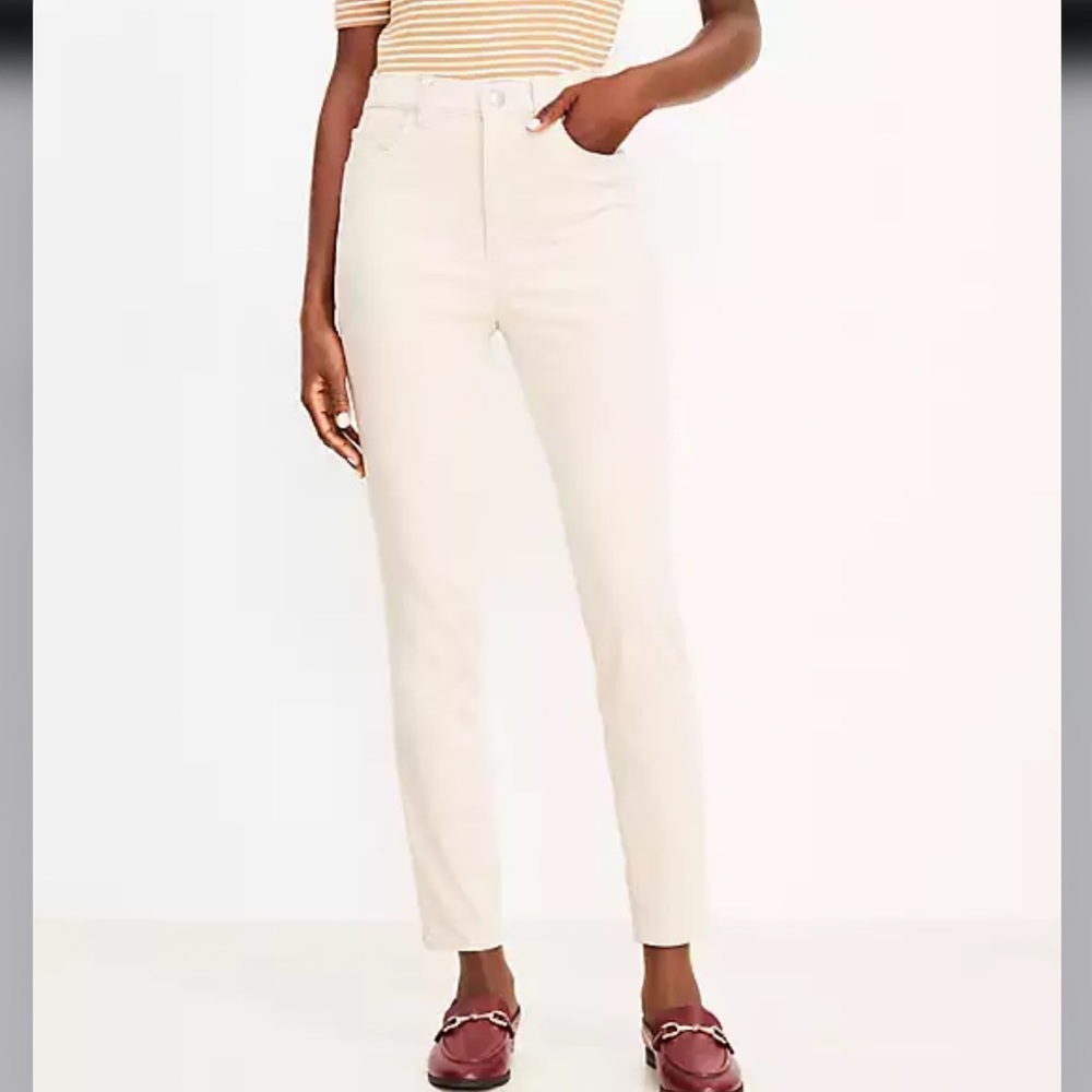 LOFT Skinny Corduroy Pants in Pearl Cream
